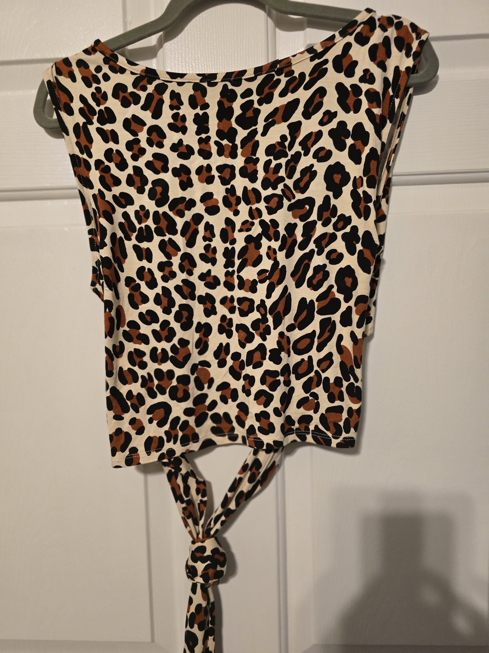 New York & Company Leopard-Print Tie-Back Tank Top in Cream and Brown Sz L